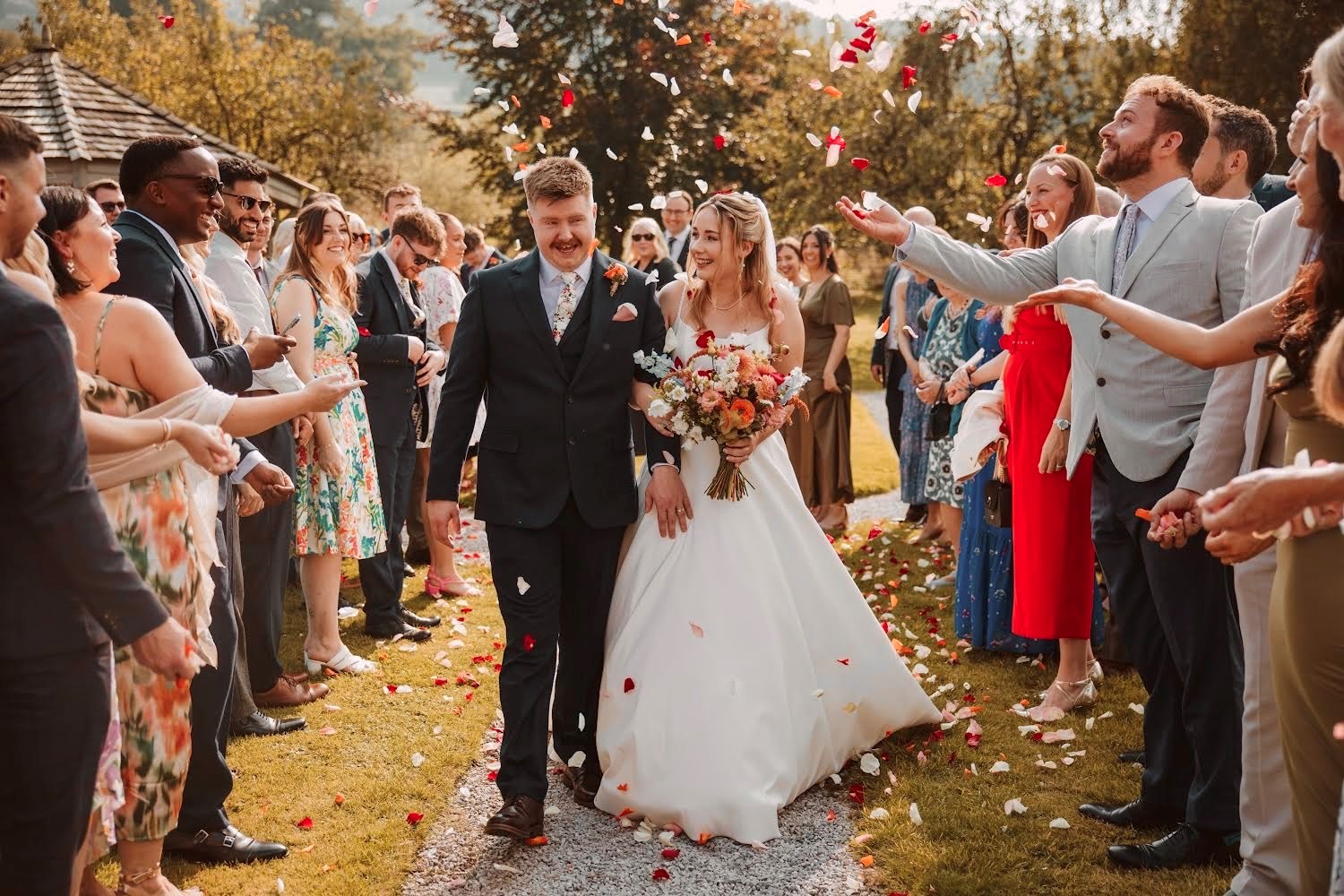 Weddings at Oakhill Cromford – Confetti Walk after wedding- Ellie and Matt (redonblondephotograhy) Weddings at Oakhill Cromford - Confetti Walk after wedding- Ellie and Matt (redonblondephotograhy)